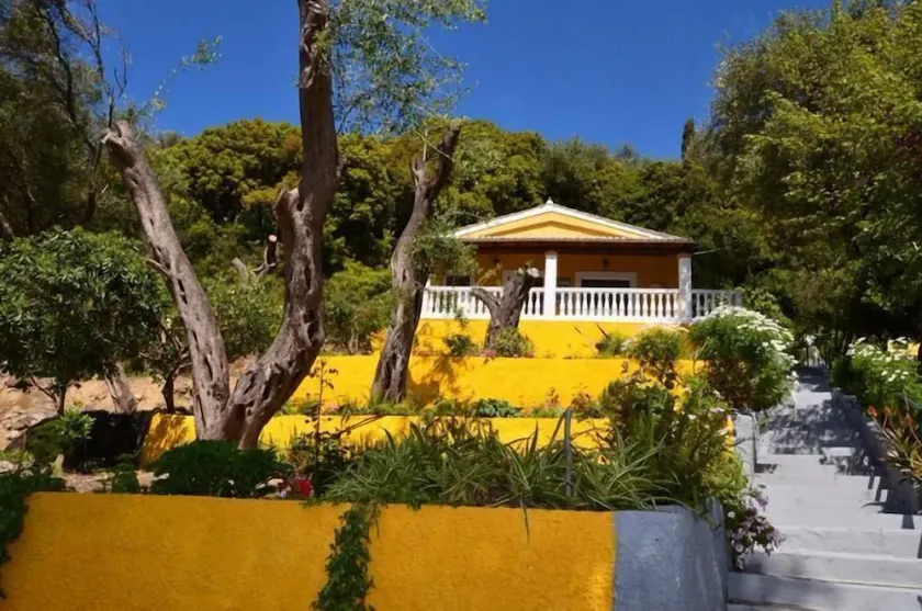Katia Cottage - Image 1