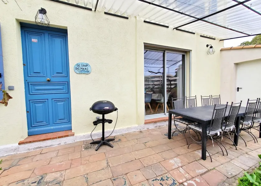 House With 3 Bedrooms in Vallauris, With Wonderful City View, Enclosed Garden and Wifi - 350 m From the Beach - Image 1