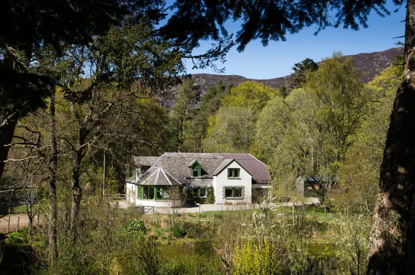 Glentruim Lodge - Image 1