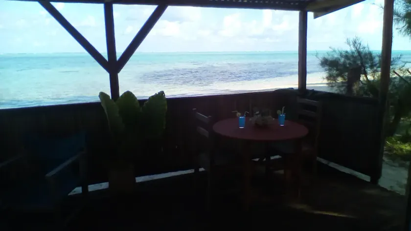 Paradisa Hotel - Image 1