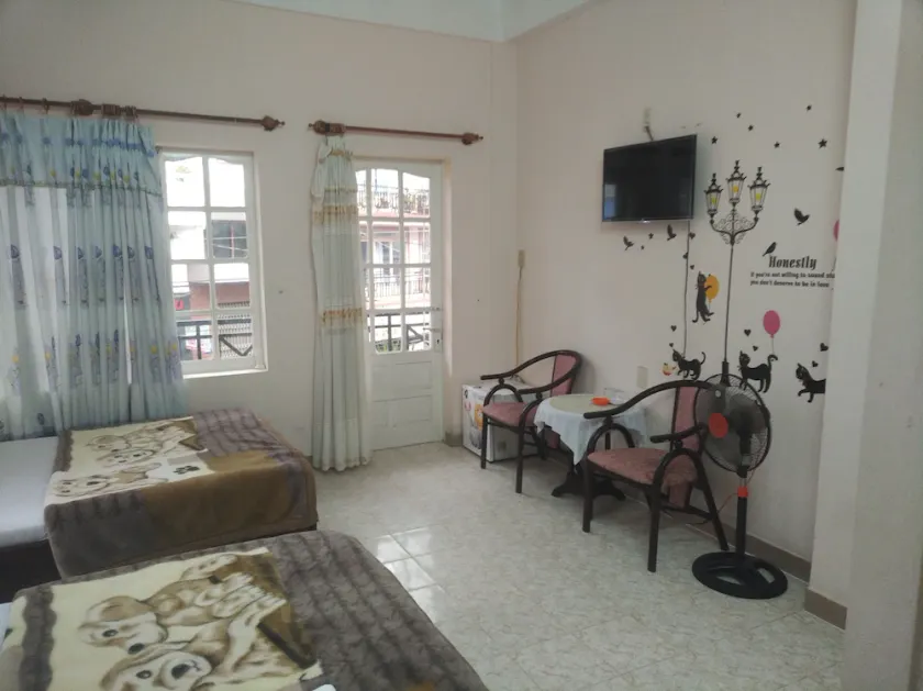 Phuc Khang Hotel - Image 1