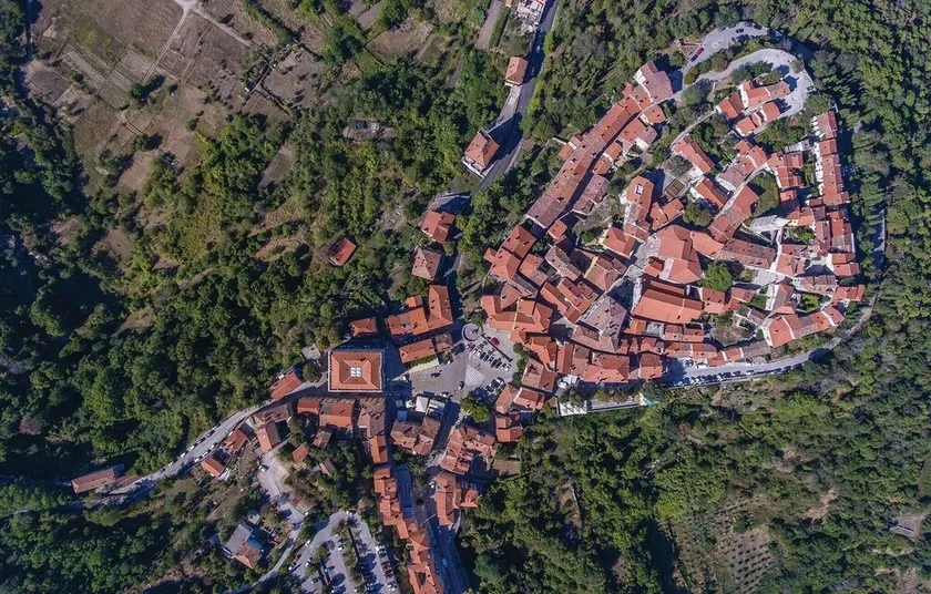 Nice Home in Labin With Wifi and 3 Bedrooms - Image 1