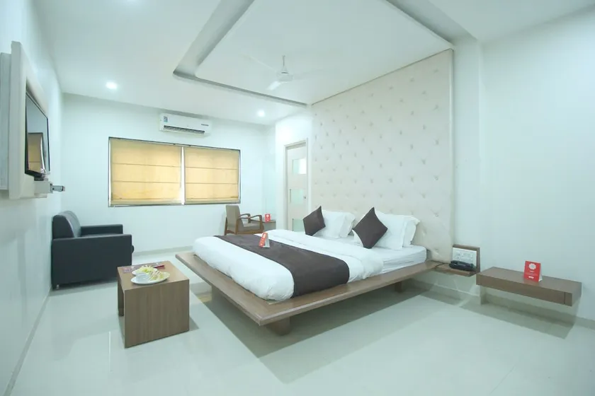 OYO 9351 Hotel RVG - Image 1