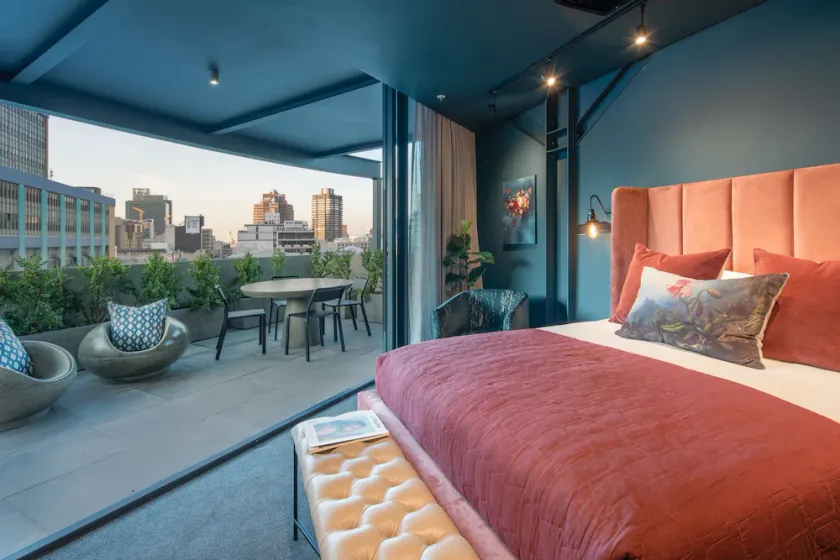 Cartel House Hotel - Image 1