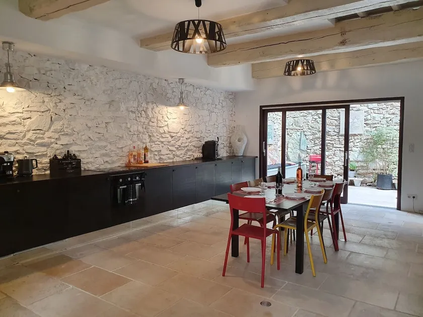 Modern Holiday Home in Olonzac With Private Swimming Pool - Image 1