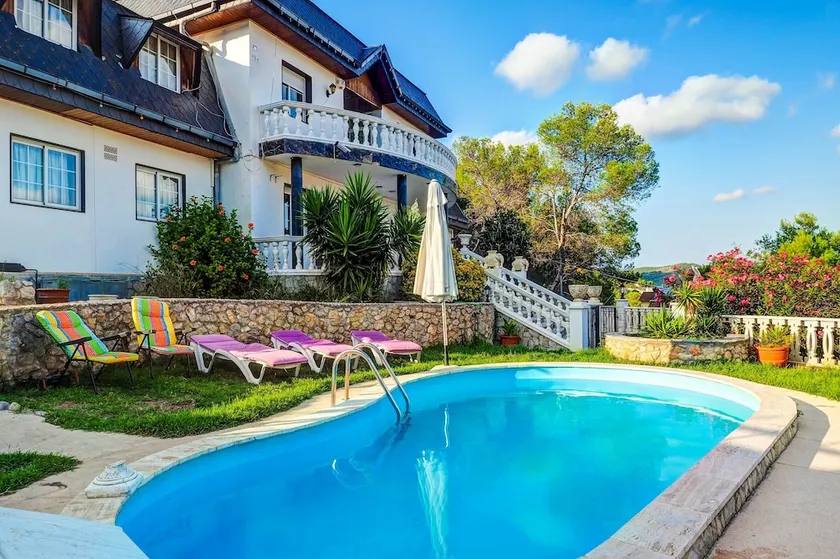 Marlene Mansion by Hello Apartments Sitges - Image 1