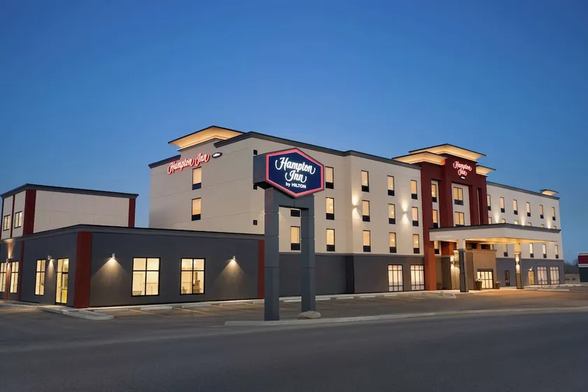 The Landing Hotel & Conference Centre - Image 1