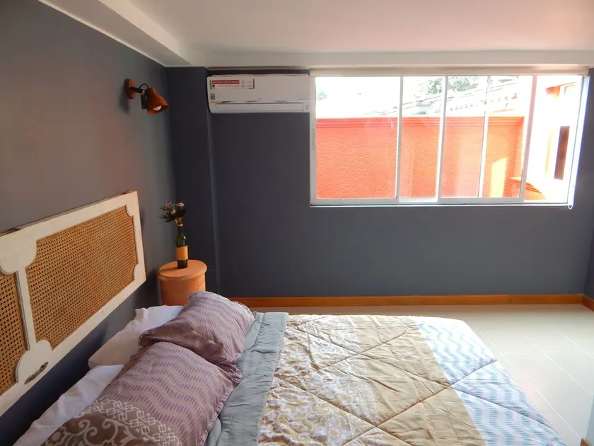 Antique House Hostel - Image 1
