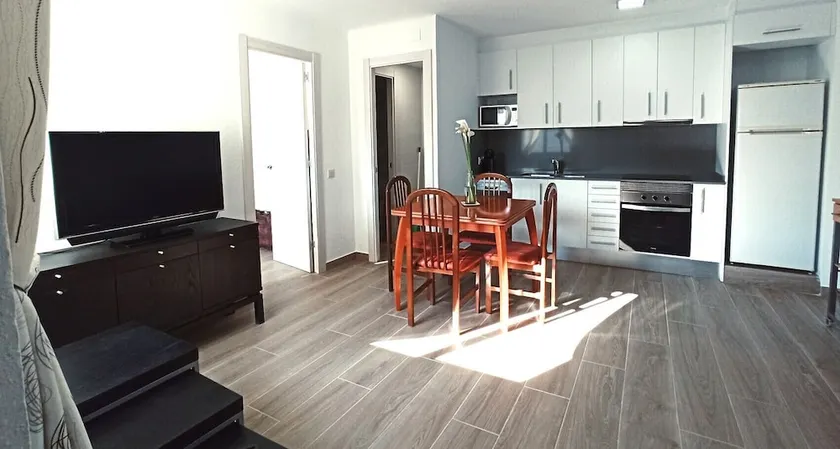 HomeHolidaysRentals Virgin - Image 1