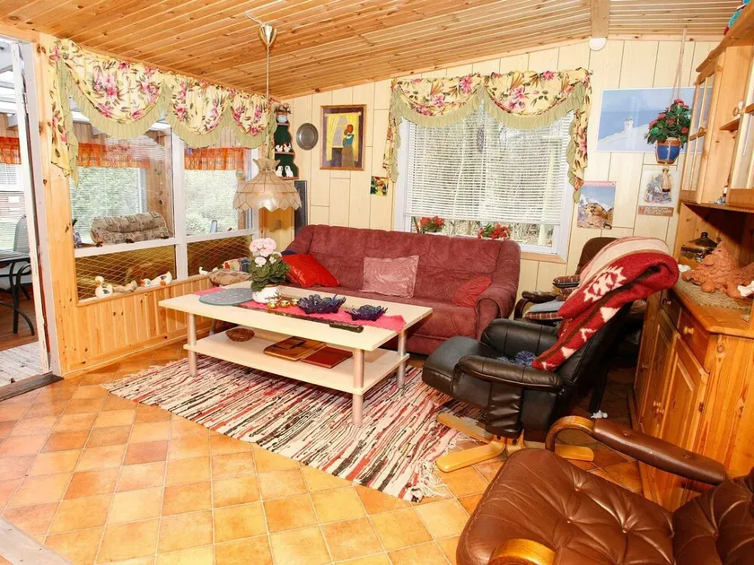 Cozy Holiday Home in Thyholm With Conservatory - Image 1