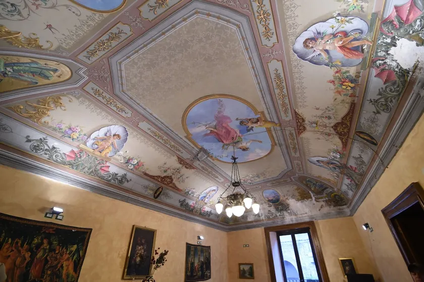 Bed & Breakfast Palace - Image 1