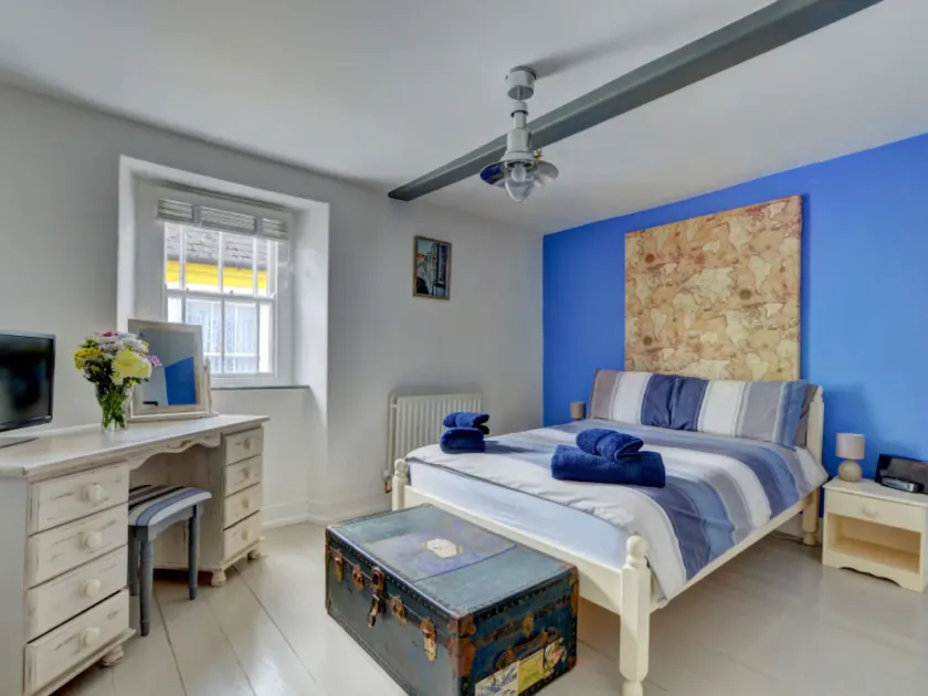 Apple Tree Cottage - Image 1