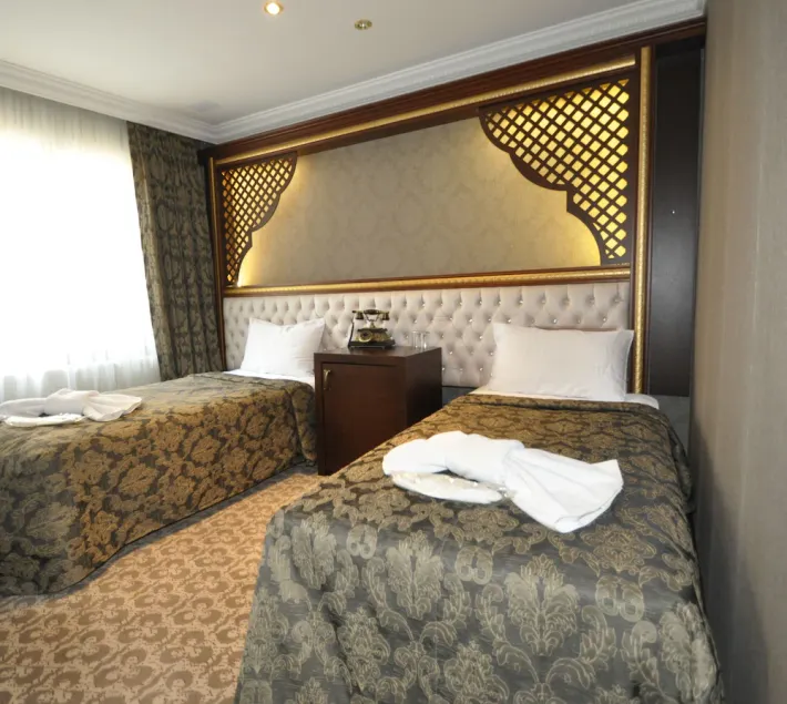Salinas Hotel Istanbul - Image 1