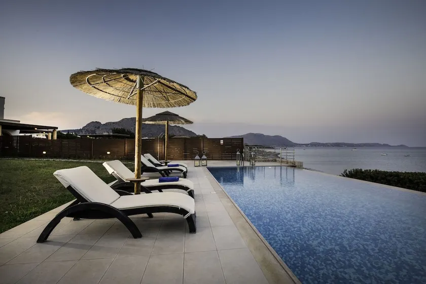 Antonoglou Beach Villas Kiotari - Image 1