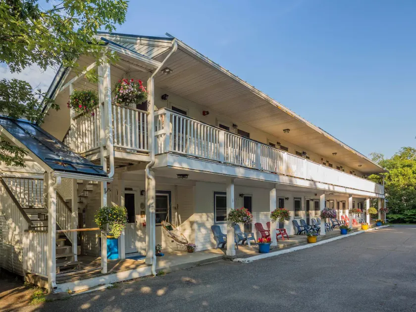 The Towne Motel - Image 1