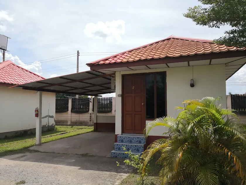 Honeymoon Resort - Image 1