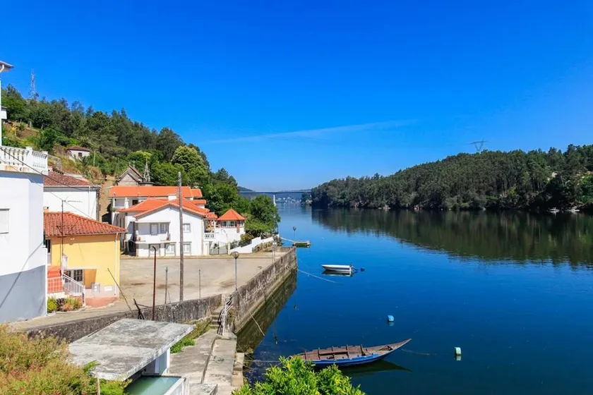 House With one Bedroom in Santa Maria de Feira, With Wonderful Mountain View, Terrace and Wifi - 5 km From the Beach - Image 1