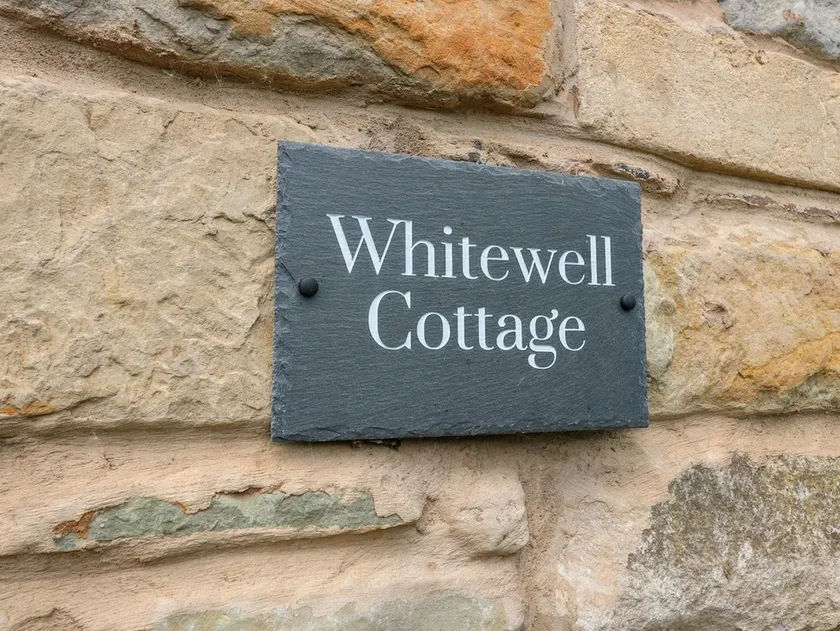 Bailey Cottage - Image 1