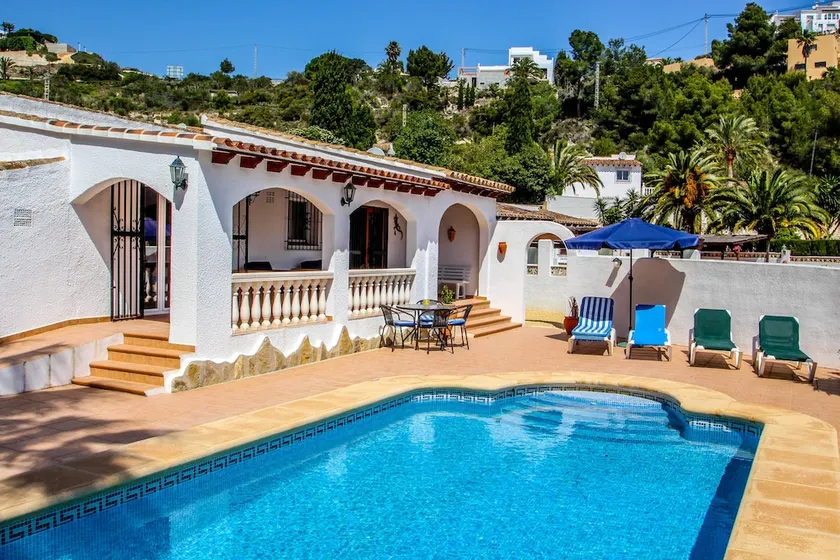 Colina - holiday home with private swimming pool in Moraira - Image 1