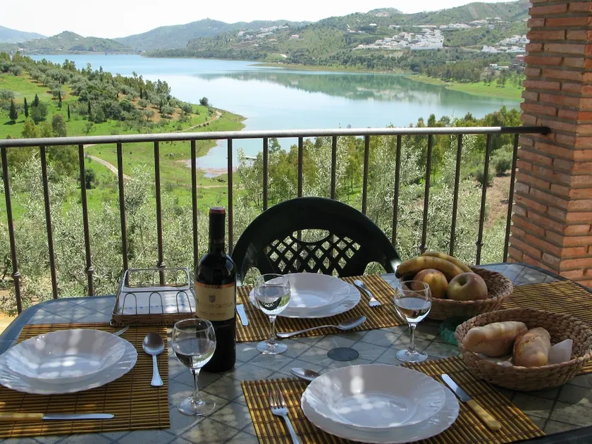 Modern Cottage in Viñuela With Swimming Pool - Image 1