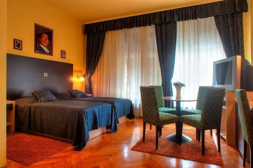 The Movie Hotel - Image 1