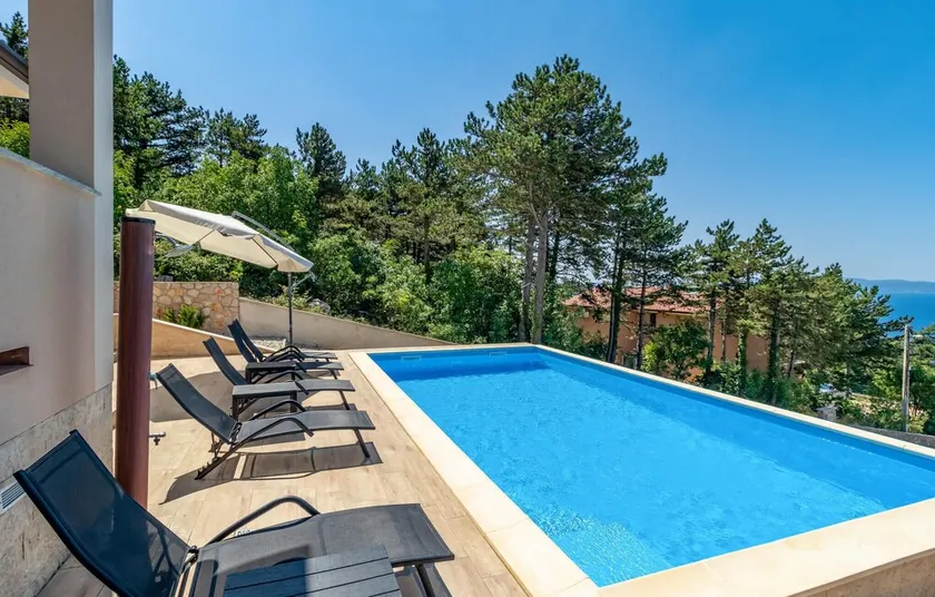 Amazing Home in Kostrena With Outdoor Swimming Pool, Wifi and 4 Bedrooms - Image 1