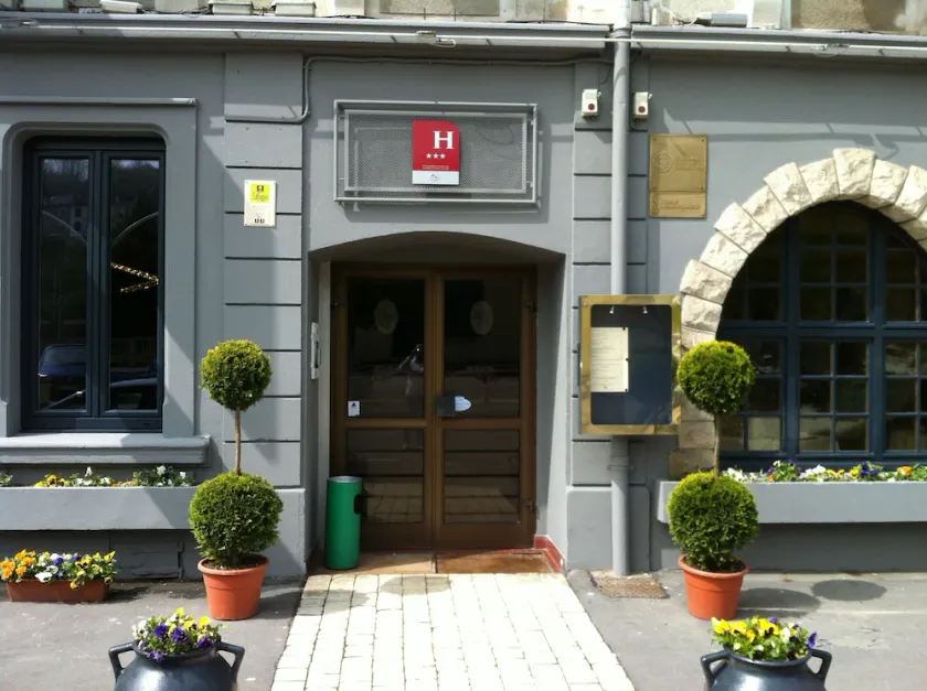 Hôtel de Lorraine - Image 1