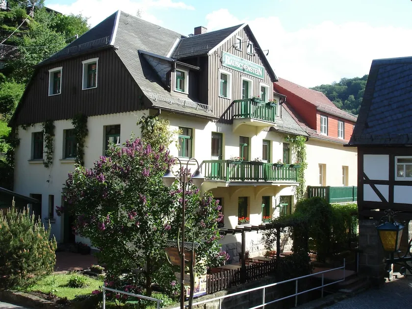 Berghaus Rauschenstein - Image 1