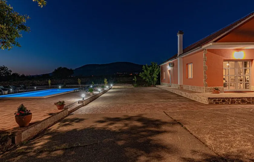 Amazing Home in Trbounje With Outdoor Swimming Pool, Wifi and 3 Bedrooms - Image 1