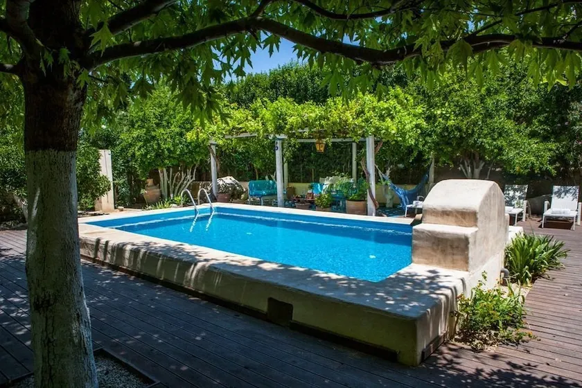 Dream House - Image 1