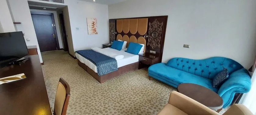 Liparis Resort Hotel & SPA - Image 1