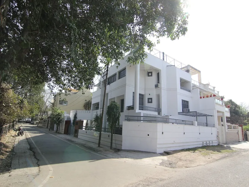 Serenity Stay 2 by OYO Rooms - Image 1