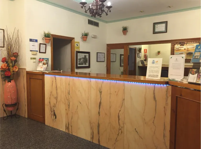 Hotel Sandra - Image 1