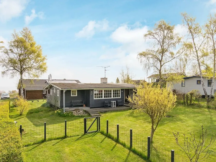 Spacious Holiday Home in Bornholm Near Beachfront - Image 1