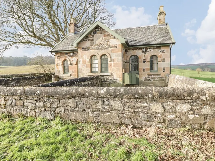 Kennels - Image 1