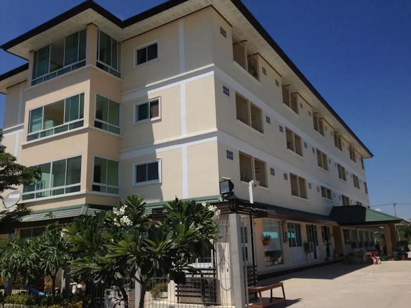 ST Apartment - Image 1