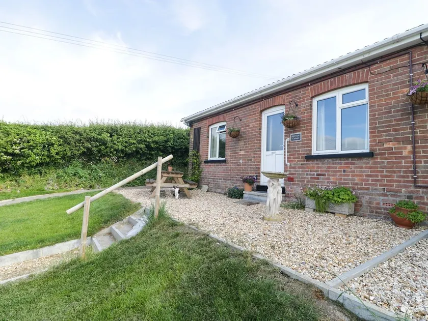 2 Hill View Bungalow - Image 1