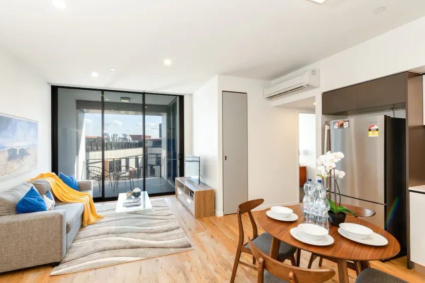 Sofun Apartment on Vulture St - Image 1