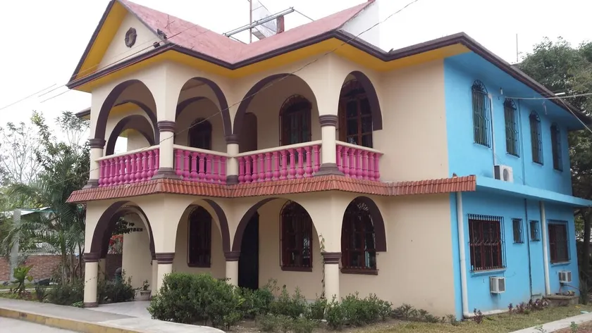 Hotel Staku - Image 1