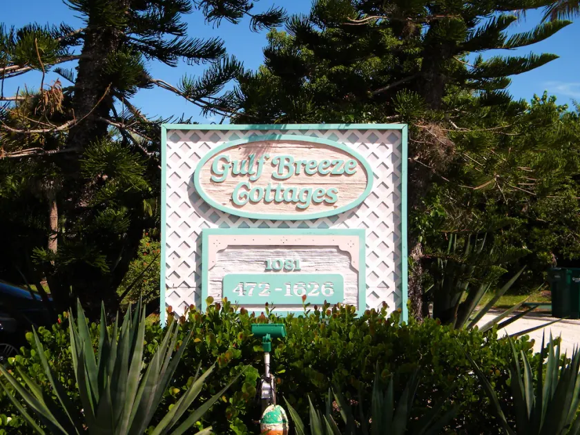 Gulf Breeze Cottages - Image 1