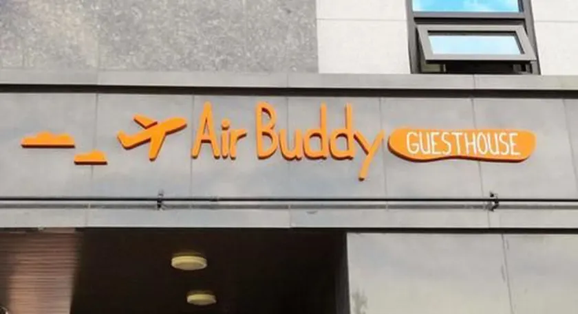 Air Buddy Guesthouse - Image 1