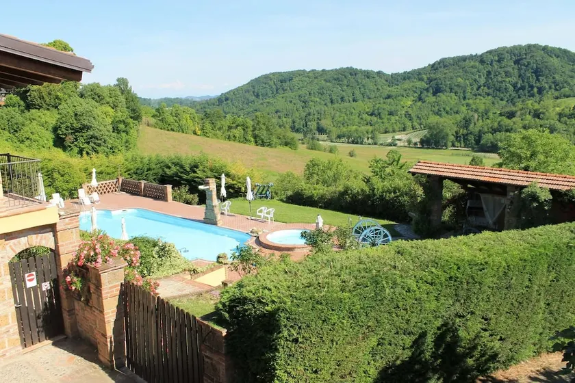 Maison Champagne - Image 1