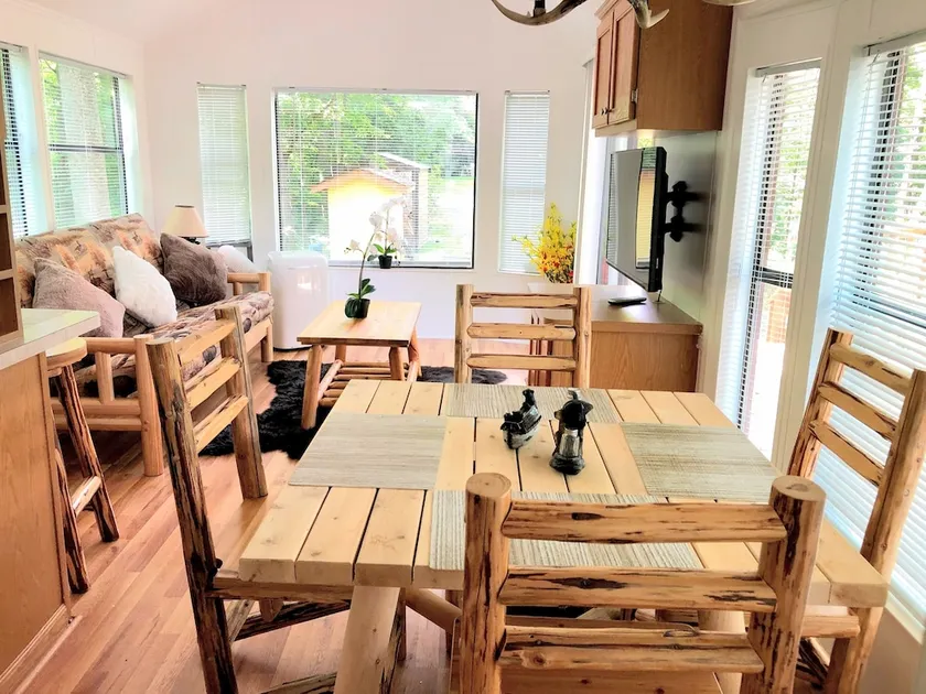 Mountain Cabin 626 - Image 1