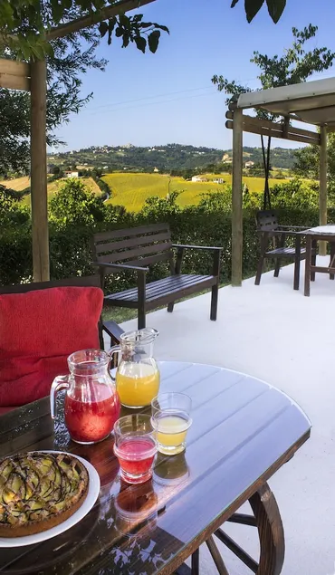 Apartment With one Bedroom in Provincia di Ancona, With Shared Pool and Wifi - Image 1
