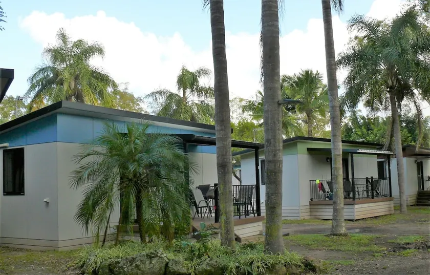 Lismore Lake Caravan Park - Image 1