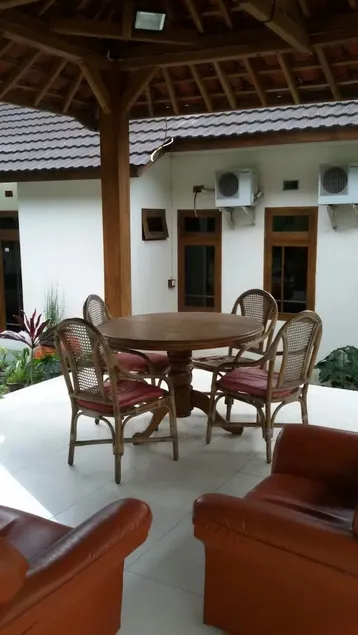 Shangrila Villa - Image 1