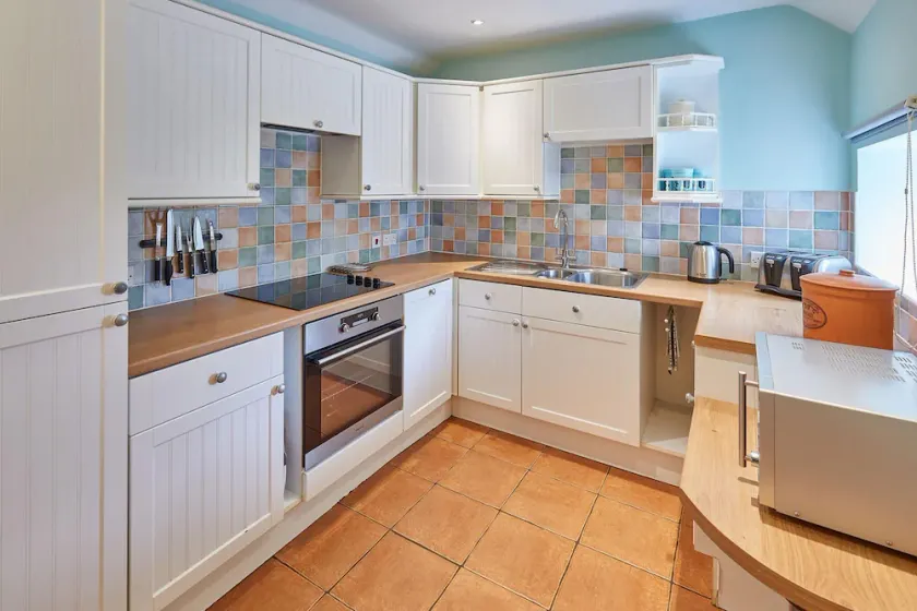 Host Stay Swift in Newton-on-rawcliffe - Image 1