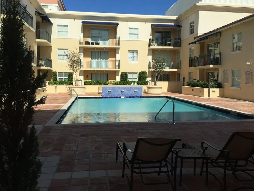 Lyx Suites at Village of Merrick Park - Image 1