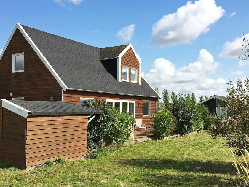 Secluded Holiday Home in Rødby Near Sea - Image 1