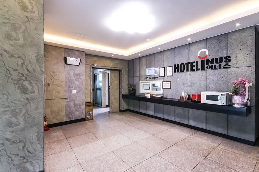 Mungyeong Enus Hotel - Image 1
